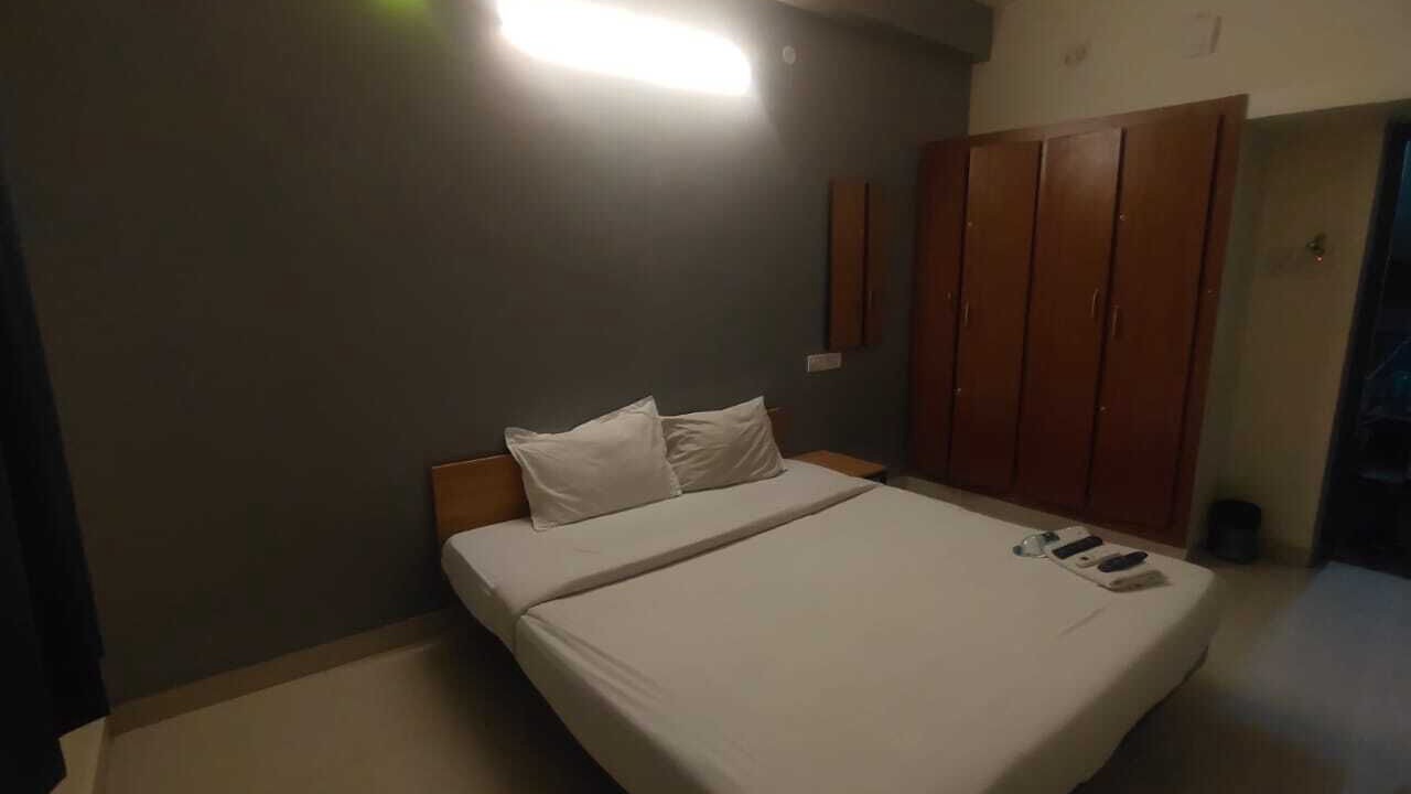 Photo of Bedroom in Porur