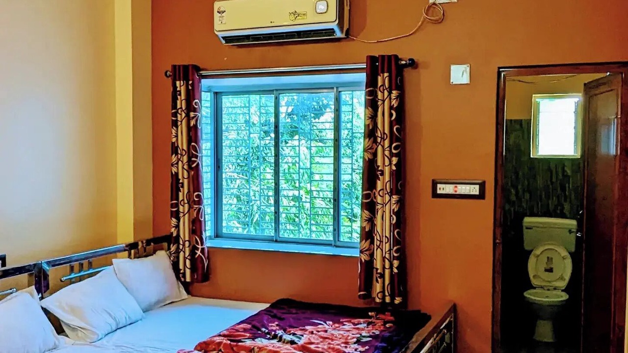 Photo of Bedroom in Pakhiralay