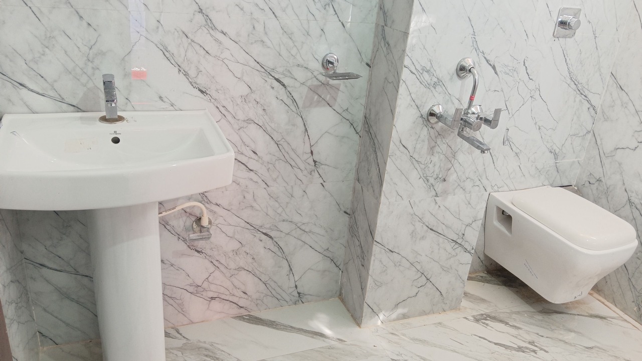 Photo of Bathroom in Neora