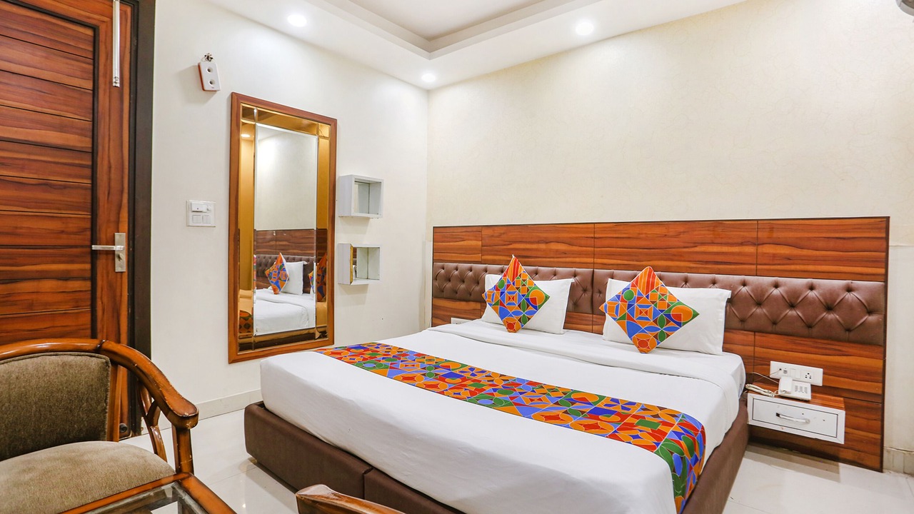 Photo of Bedroom in Janakpuri