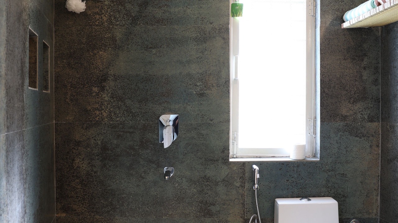 Photo of Bathroom in Tehri