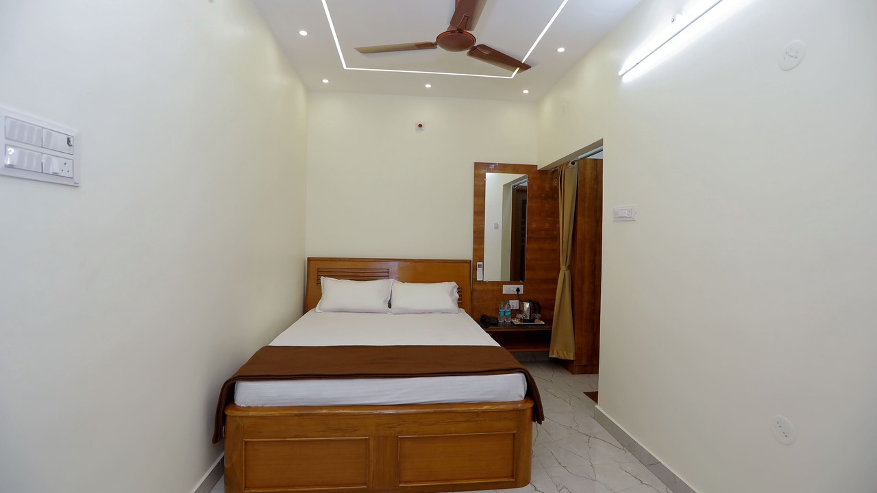 Photo of Bedroom in Tiruvallur
