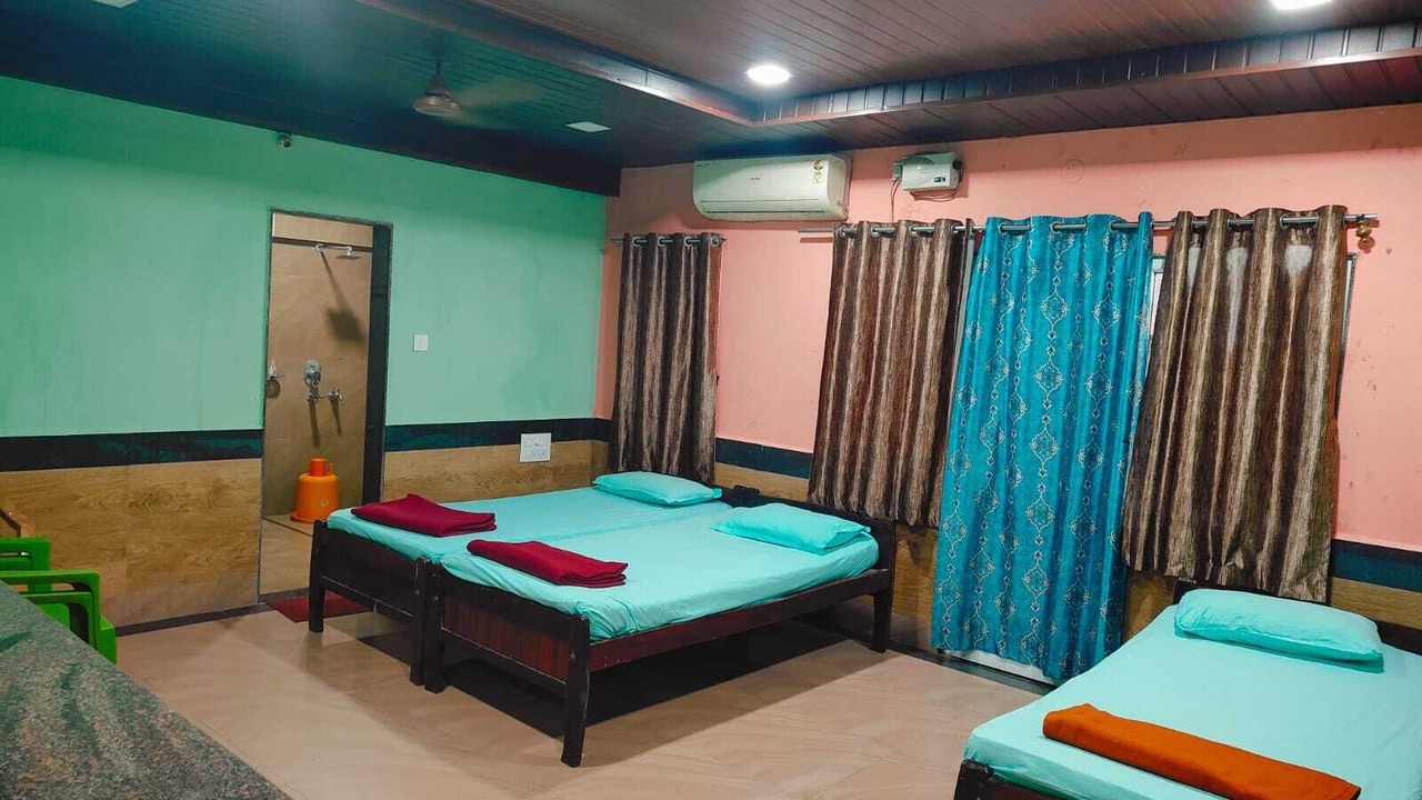 Photo of Bedroom in Gokarna