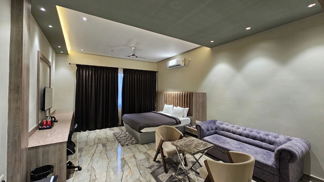 Photo of Bedroom in Ambikapur