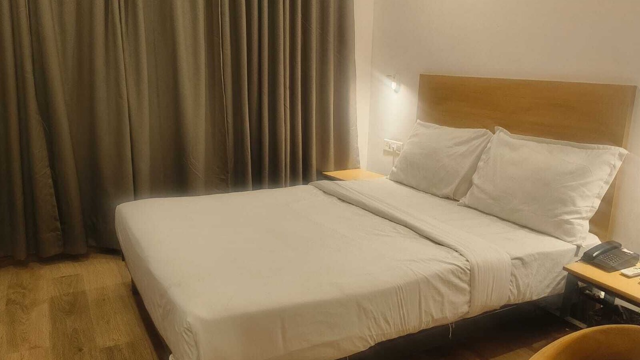Photo of Bedroom in Dewas