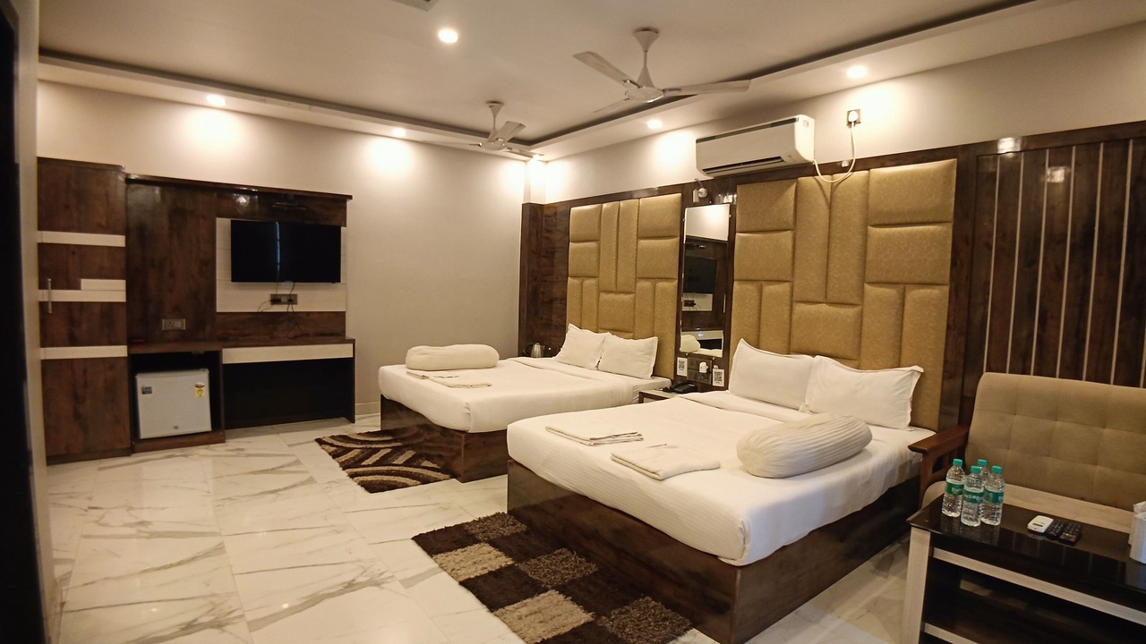 Photo of Bedroom in Mandarmani