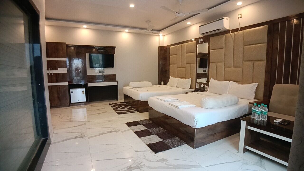 Photo of Bedroom in Mandarmani
