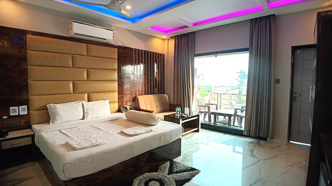Photo of Bedroom in Mandarmani