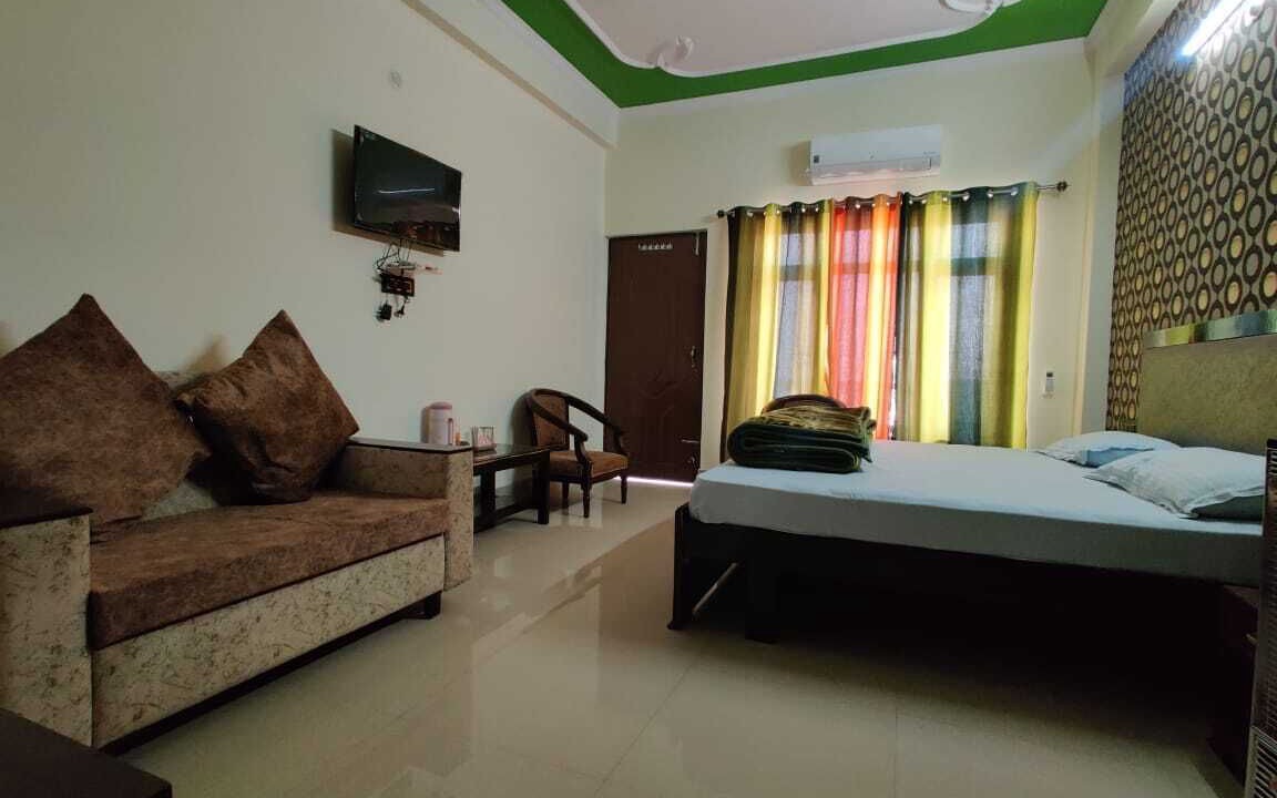 Photo of Bedroom in Srinagar