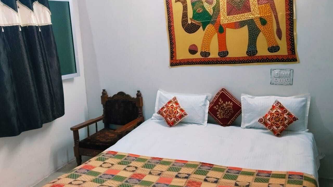 Photo of Bedroom in Gulab Sagar