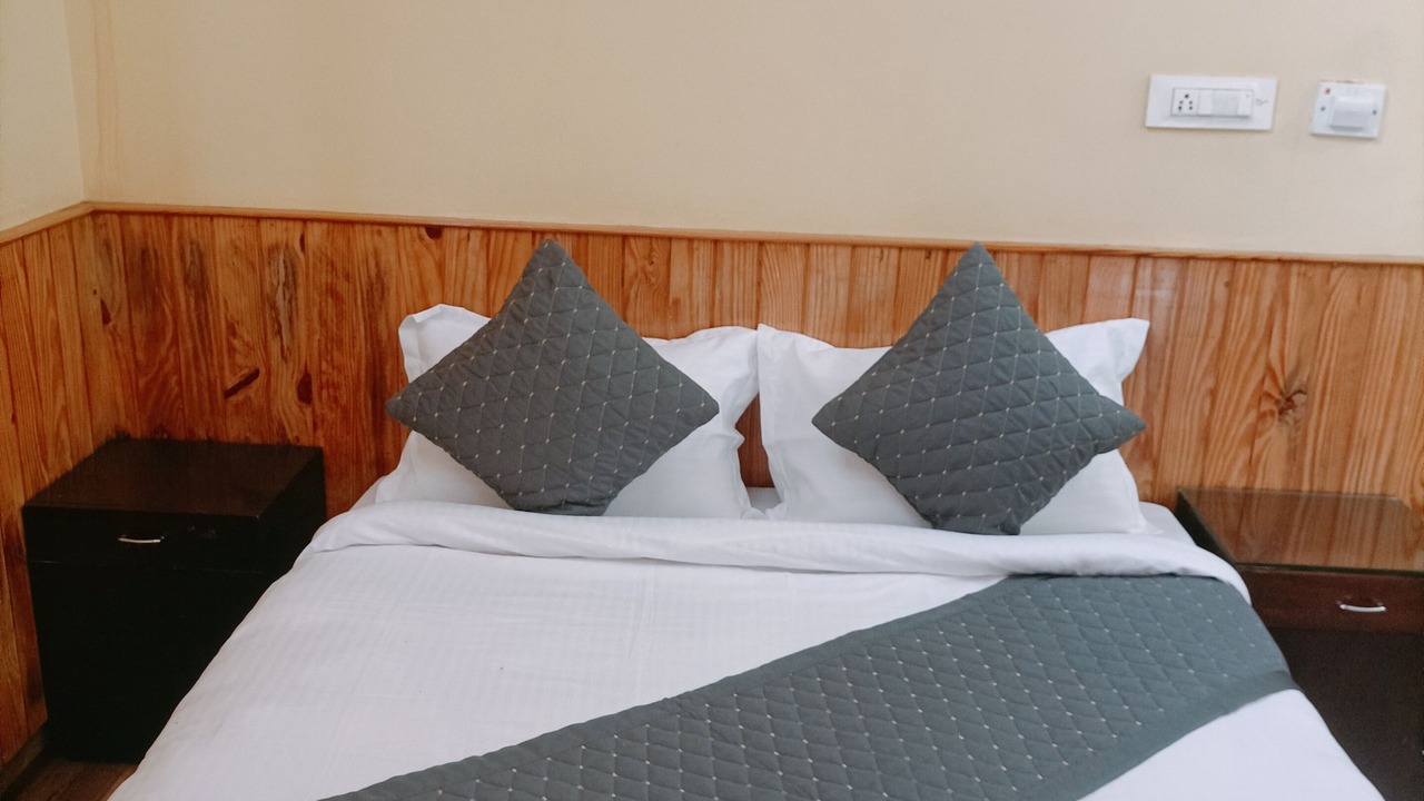 Photo of Bedroom in Lava