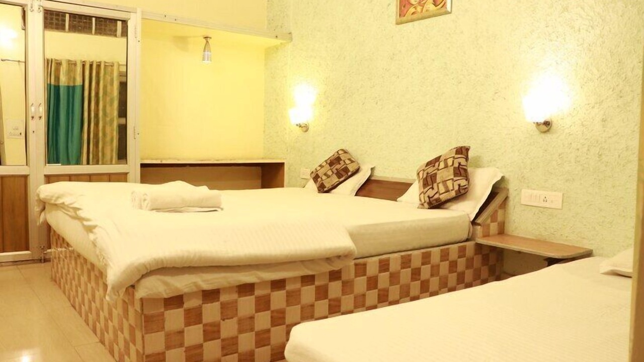 Photo of Bedroom in Tapovan