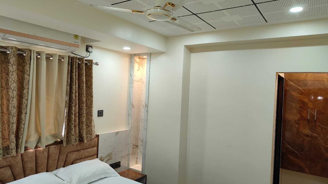 Photo of Bedroom in Dhanbad