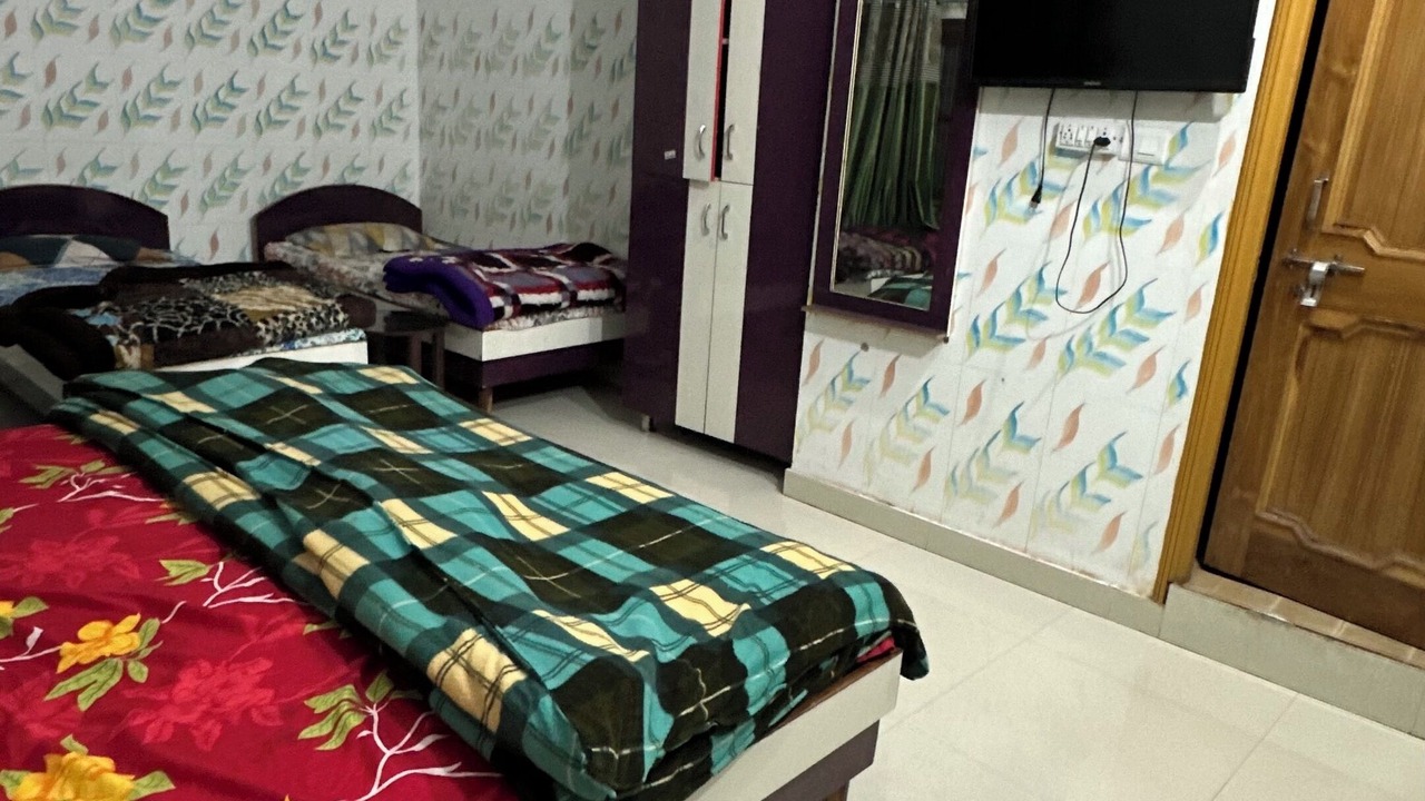 Photo of Bedroom in Tehri