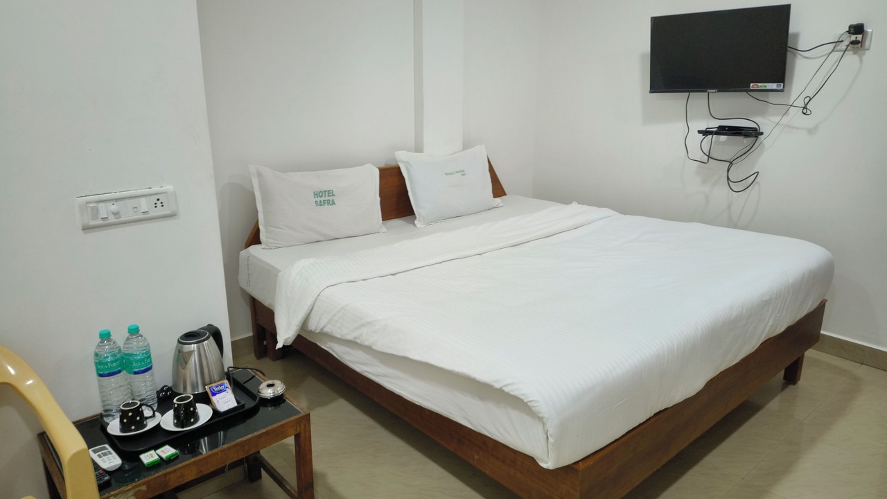 Photo of Bedroom in Egmore
