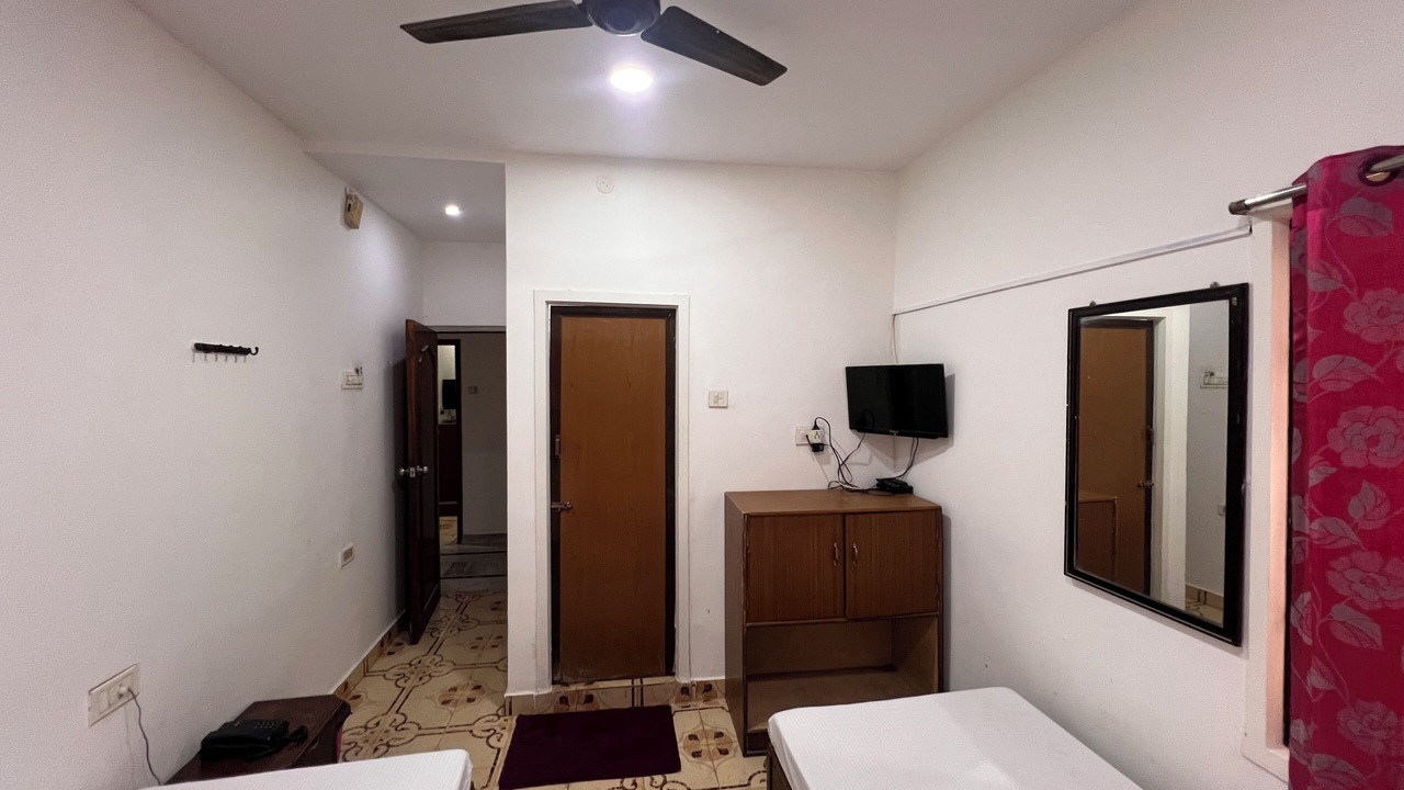 Photo of Bedroom in Egmore