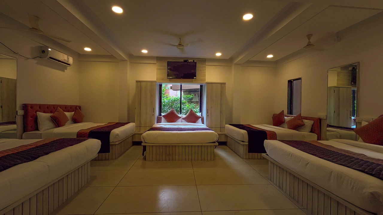 Photo of Bedroom in Daund
