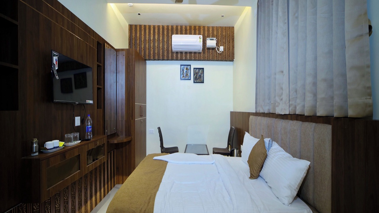 Photo of Bedroom in Dindigul