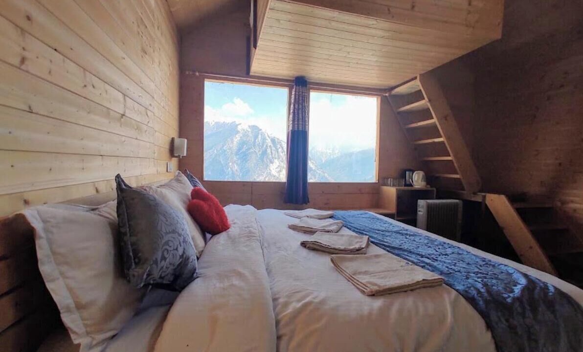Photo of Bedroom in Auli