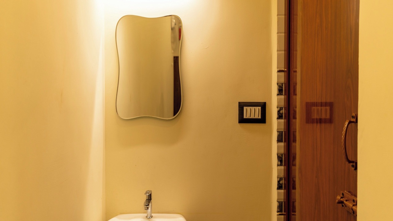 Photo of Bathroom in Bommayapalayam