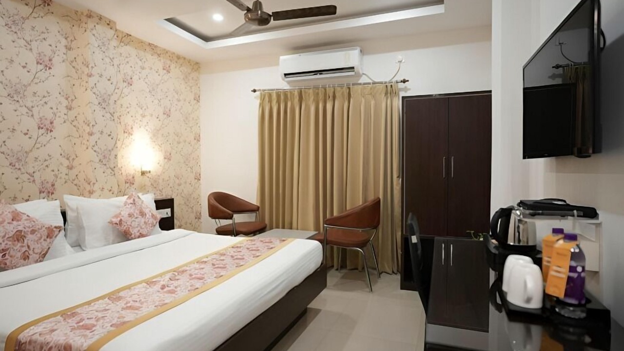 Photo of Bedroom in Siliguri