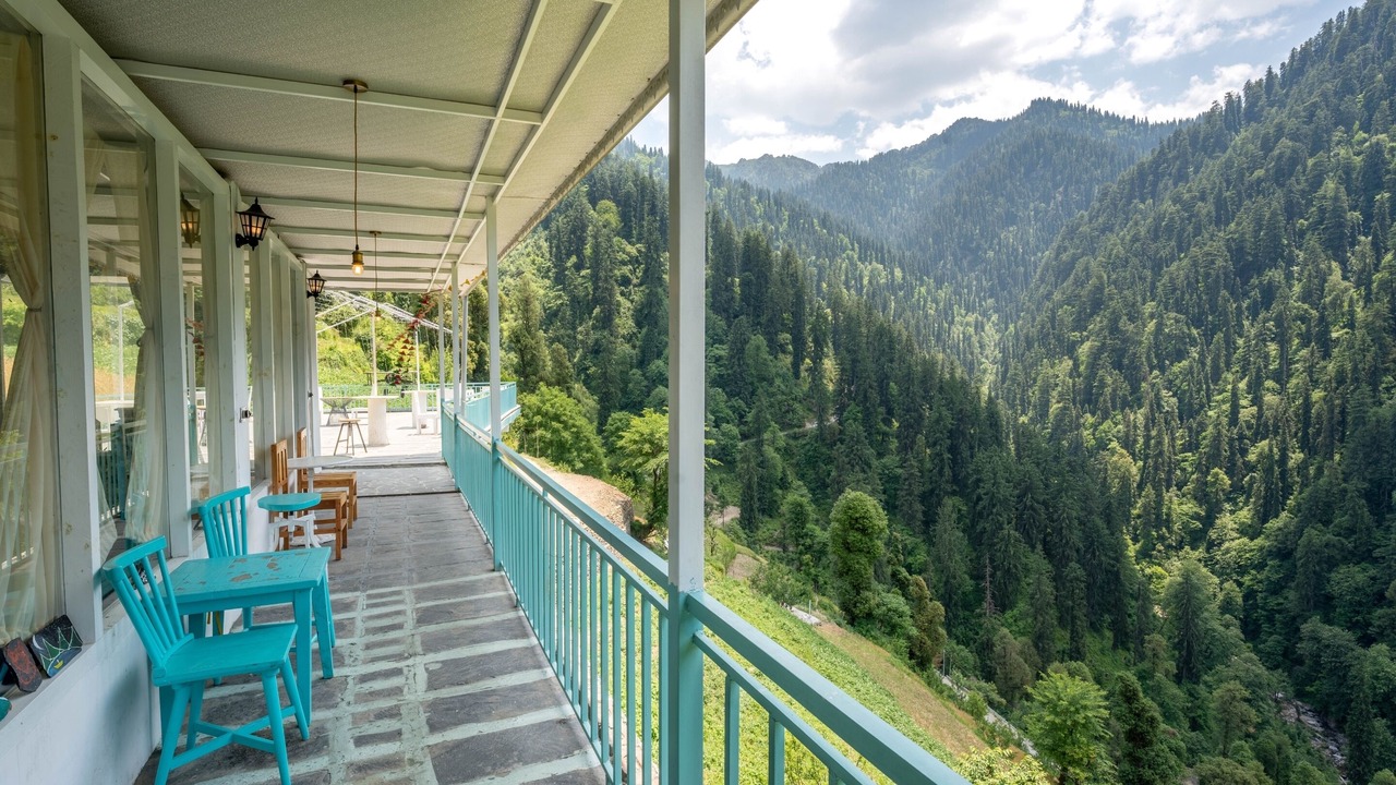 Photo of Patio Balcony in Shoja