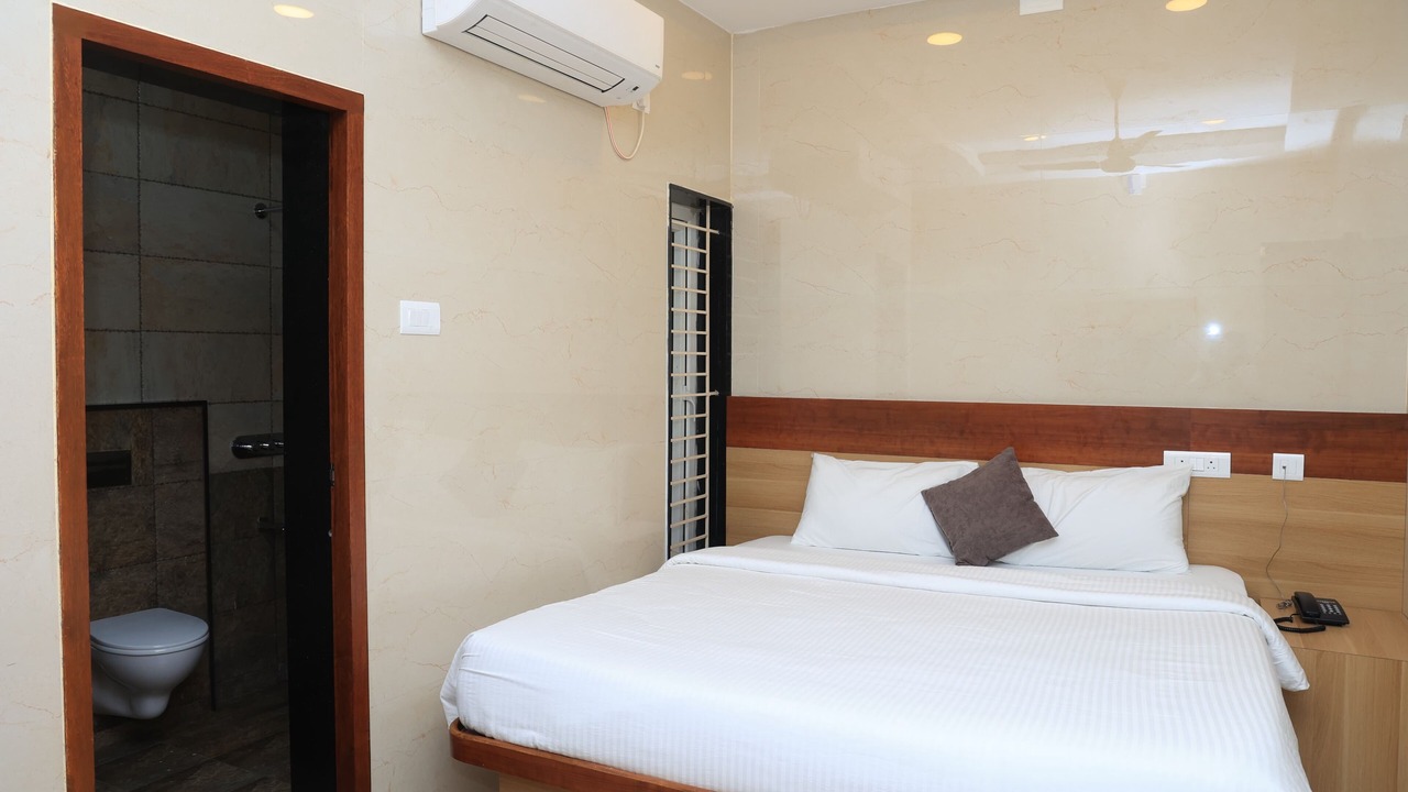 Photo of Bedroom in Kanchipuram