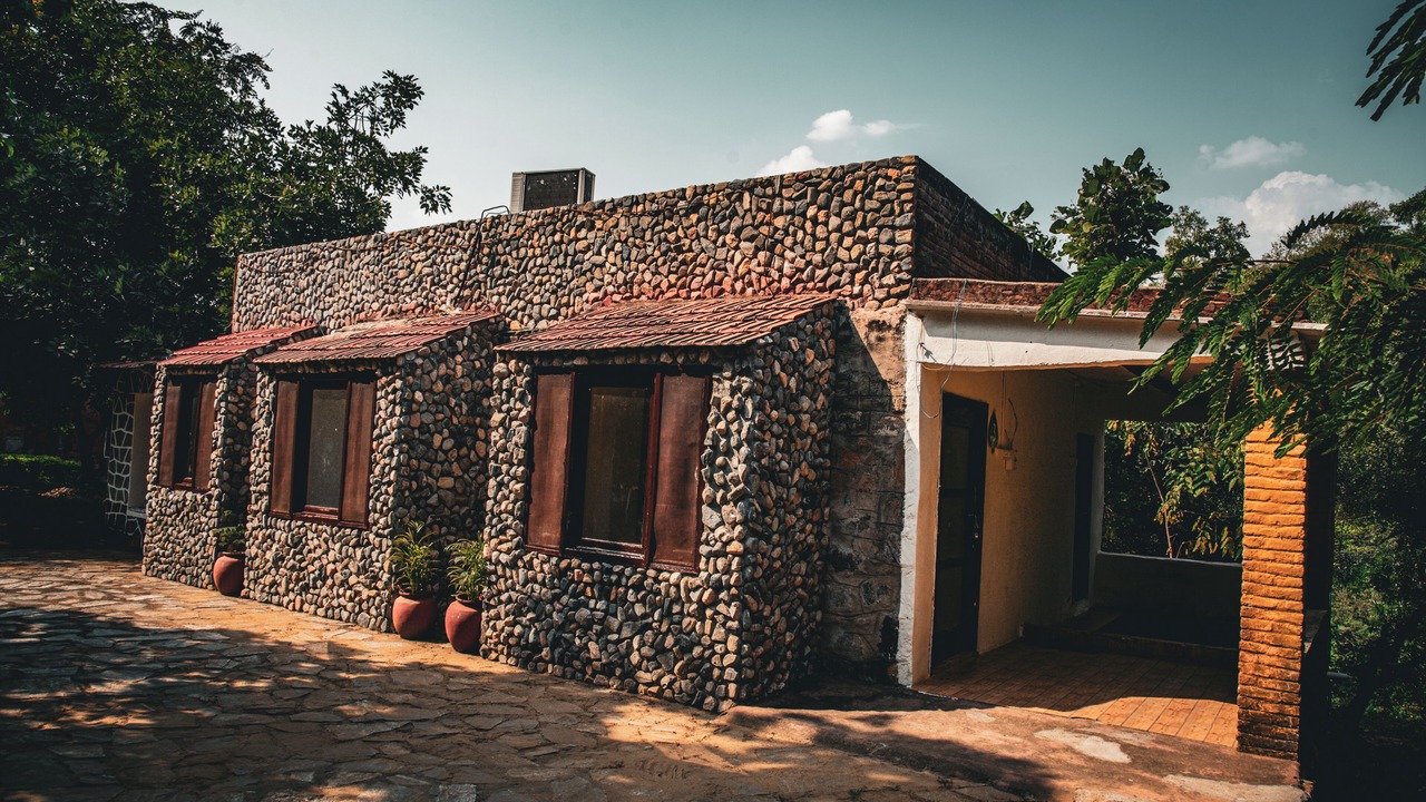 Photo of Outdoor in Desuri