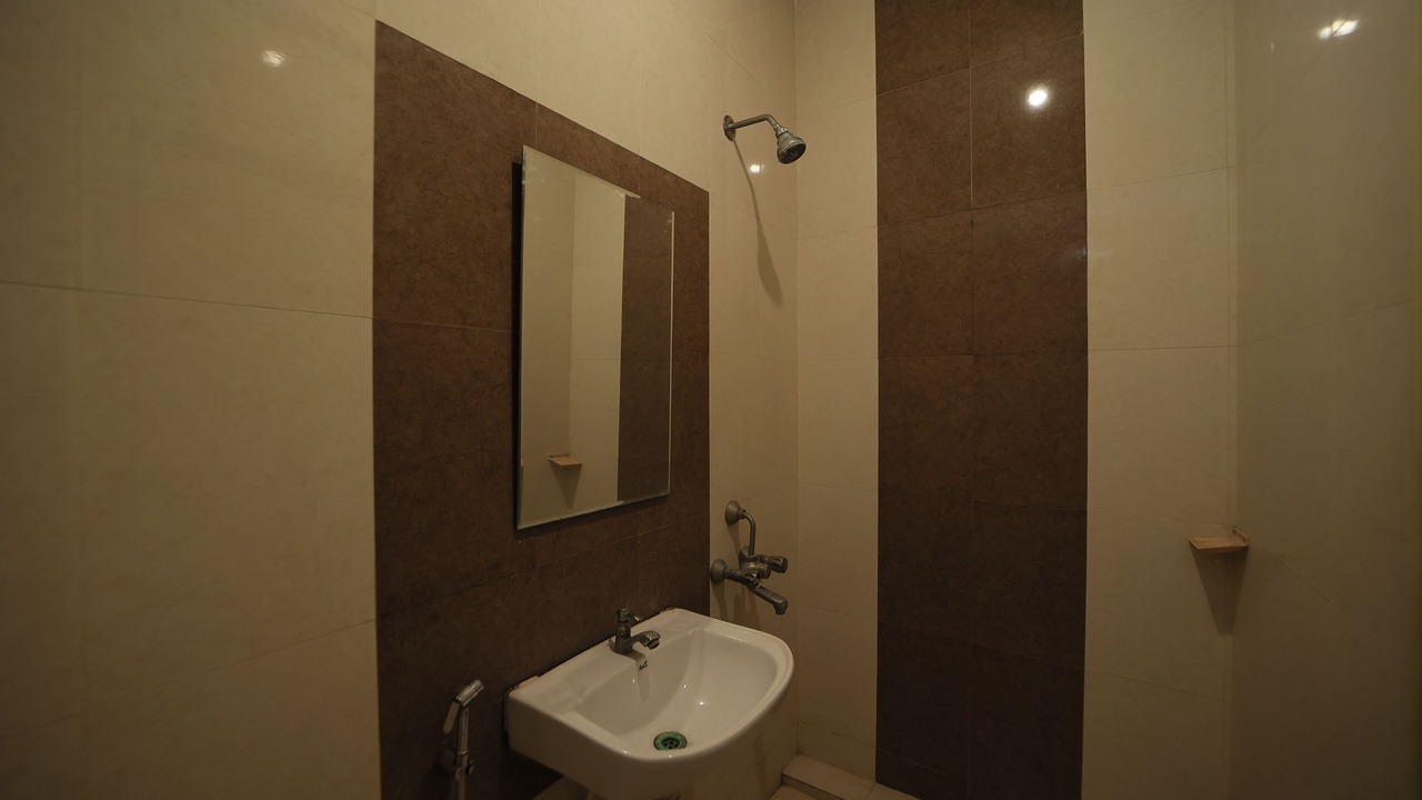Photo of Bathroom in Chidambaram