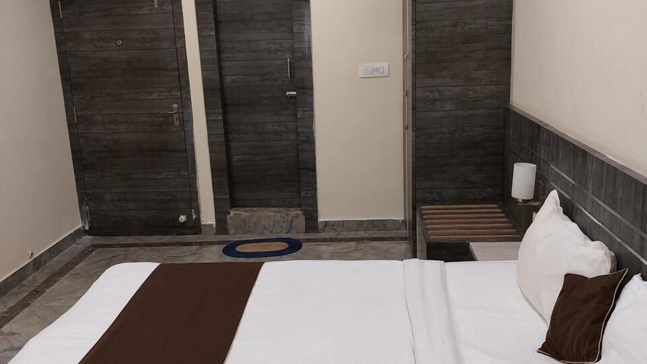 Photo of Bedroom in Ranchi