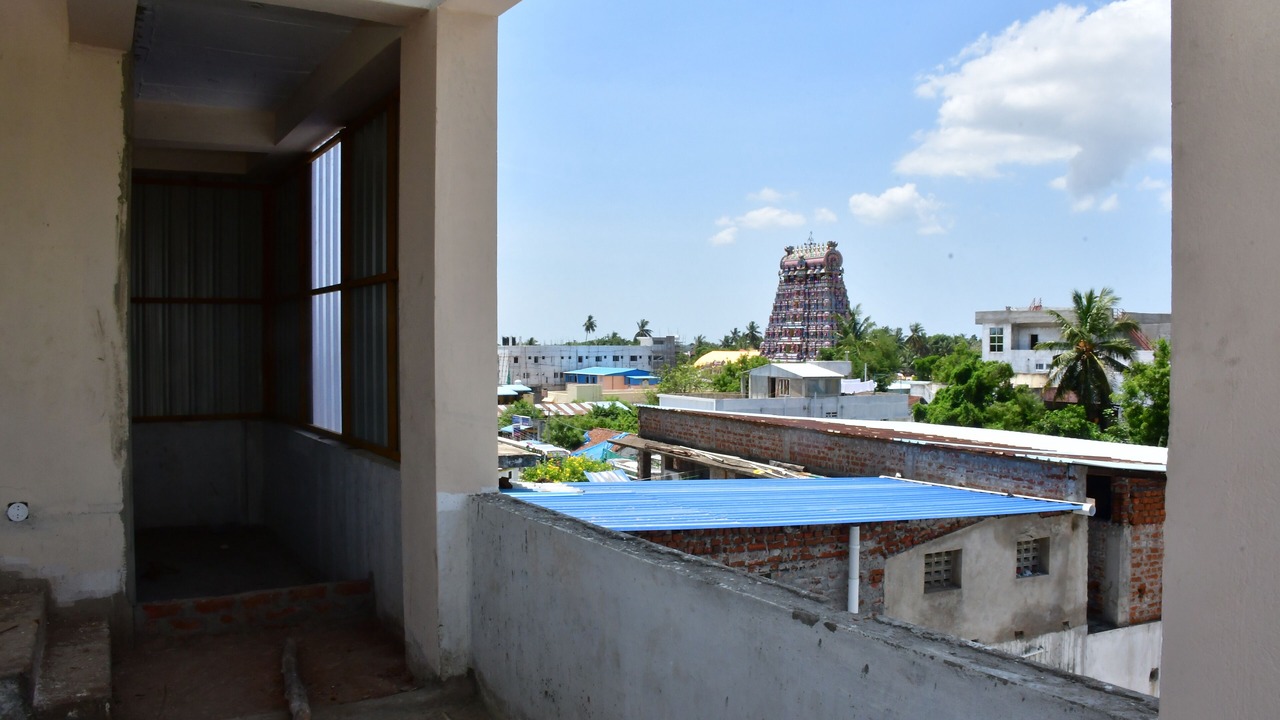 Photo of Patio Balcony in Thirukadaiyur