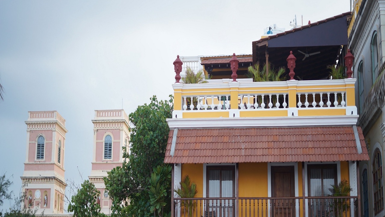 Photo of Outdoor in White Town
