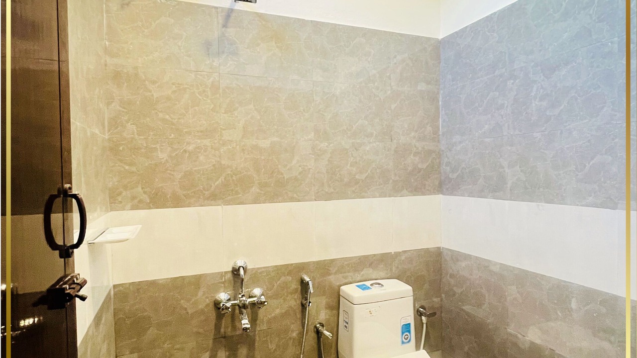 Photo of Bathroom in Tiruvannamalai