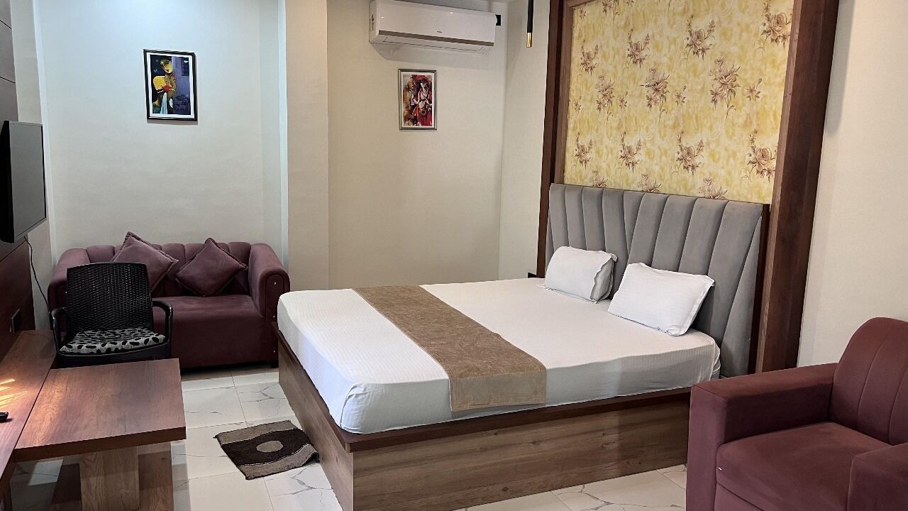 Photo of Bedroom in Hazaribagh