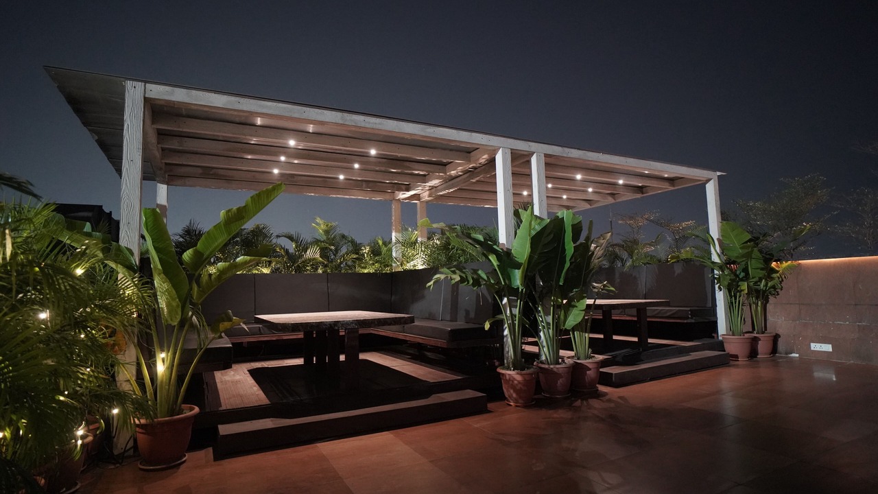 Photo of Patio Balcony in Bistupur