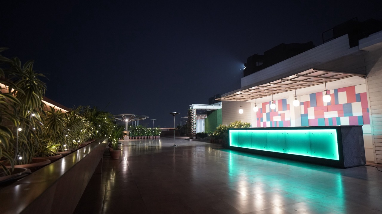 Photo of Patio Balcony in Bistupur