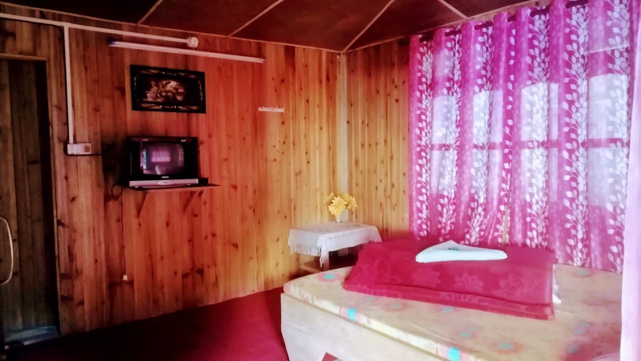 Photo of Bedroom in Rishop