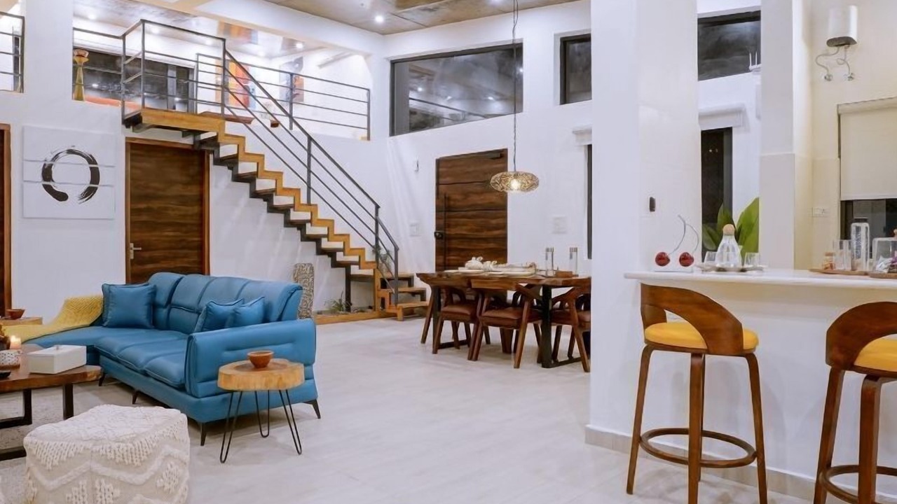 Photo of Livingroom in Tehri