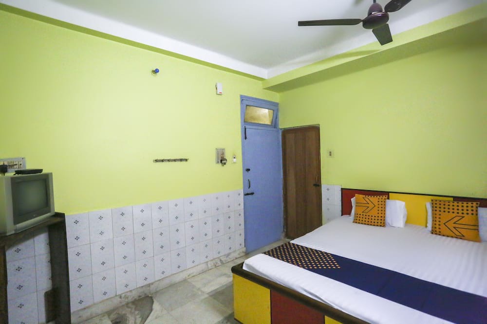 Photo of Bedroom in Tarapith