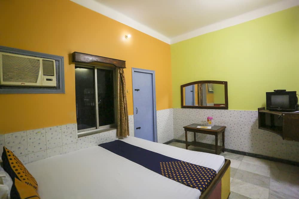 Photo of Bedroom in Tarapith