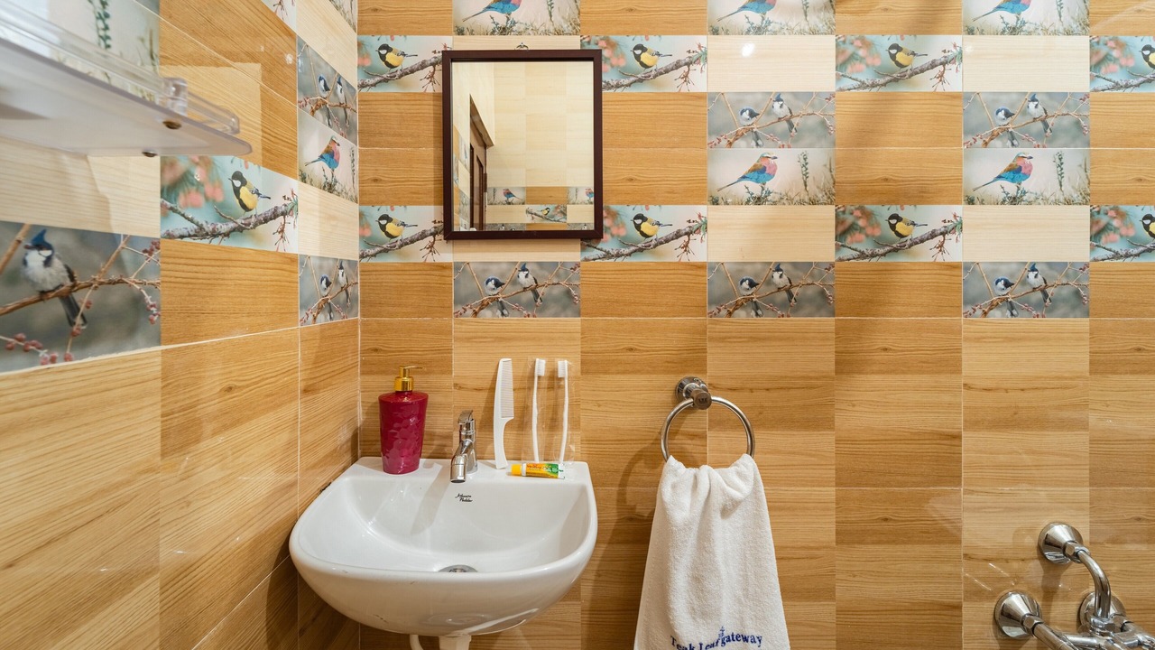 Photo of Bathroom in Ganapathichettikulam