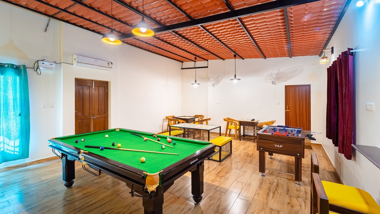 Photo of Bedroom in Ganapathichettikulam