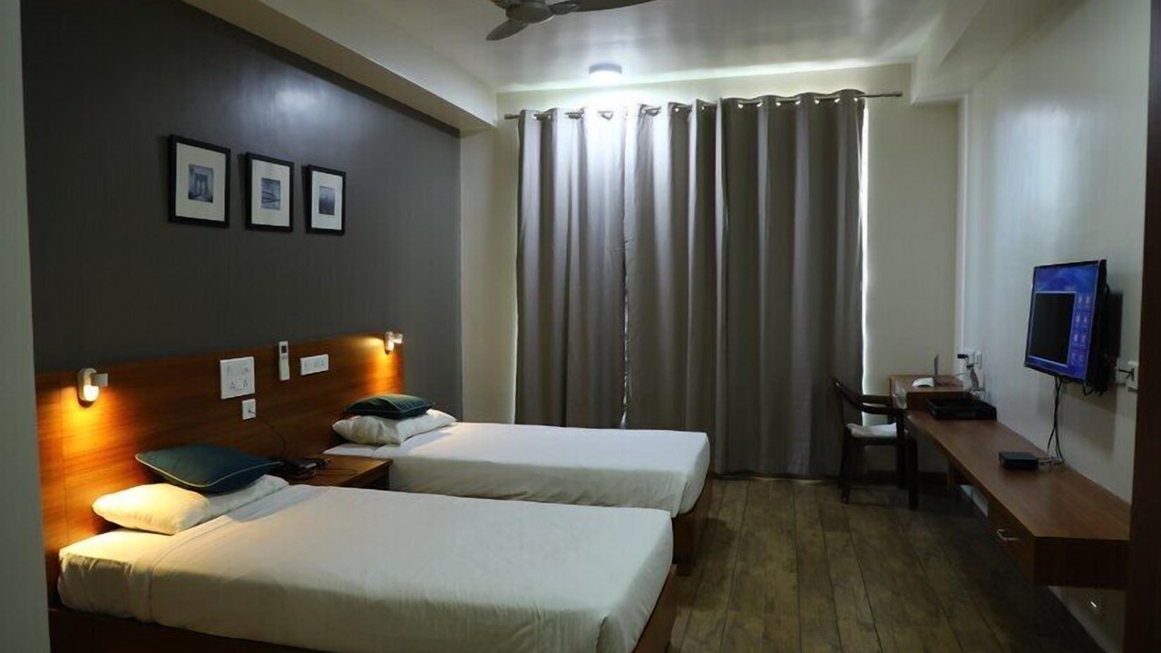 Photo of Bedroom in Kelambakkam