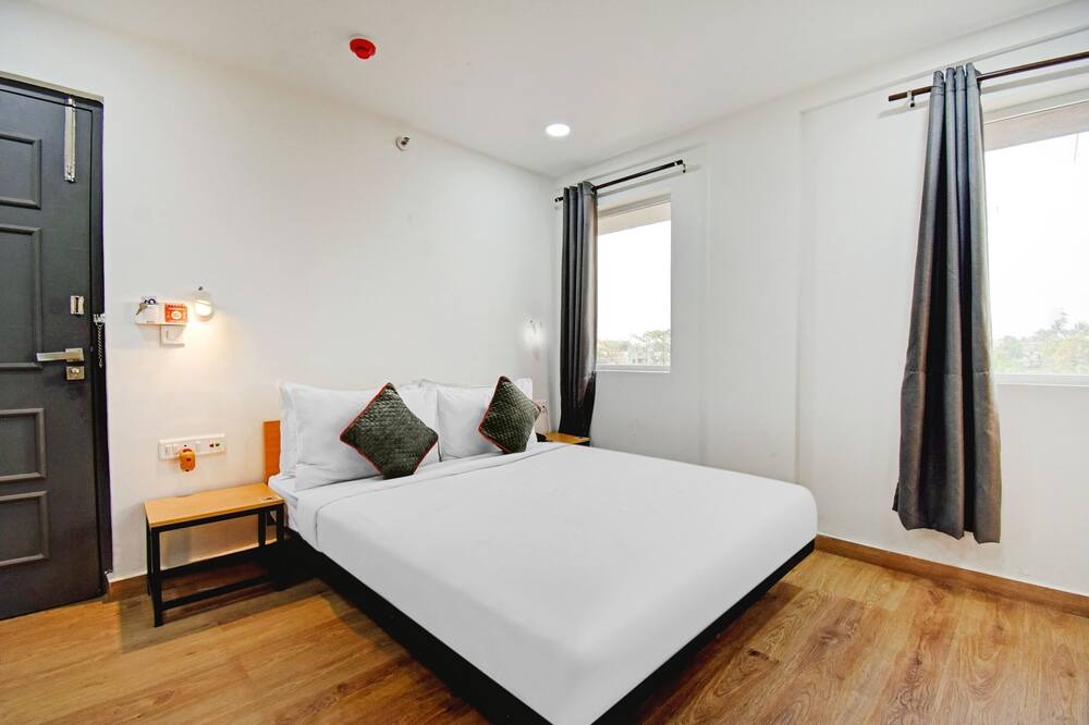 Photo of Bedroom in Dumdum