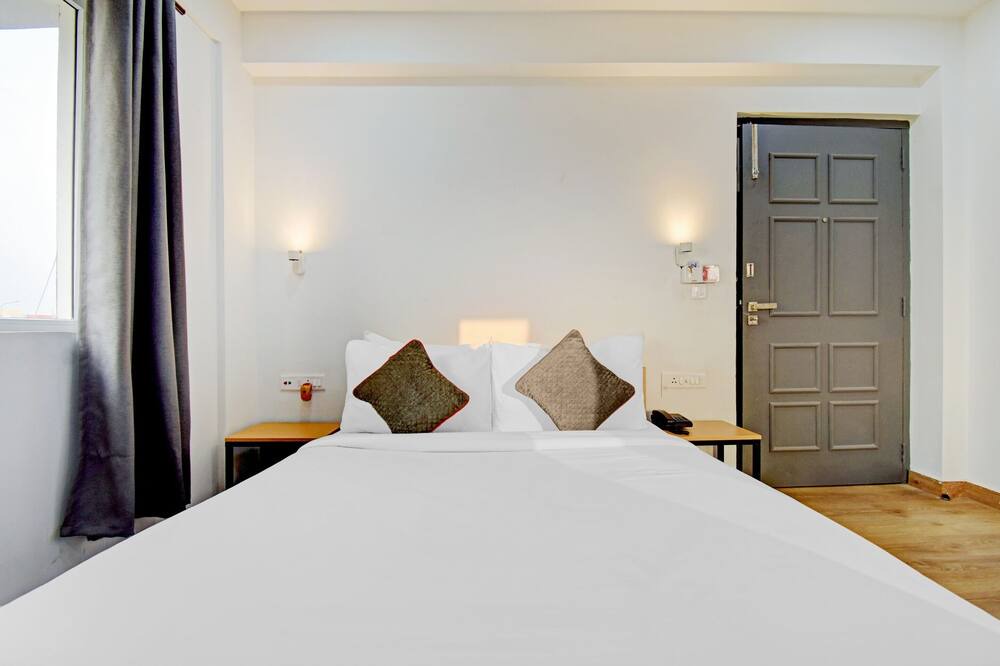 Photo of Bedroom in Dumdum