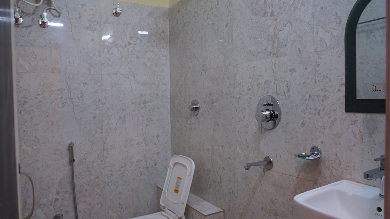 Photo of Bathroom in Jasidih