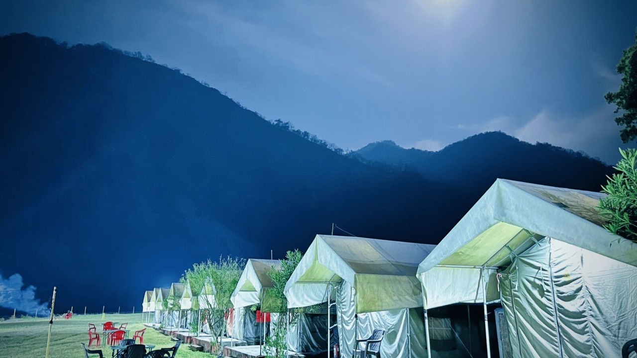 Photo of Buildings in Sirala