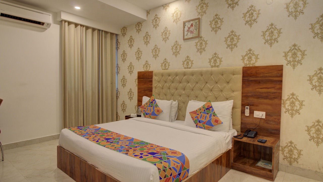 Photo of Bedroom in Mahipalpur