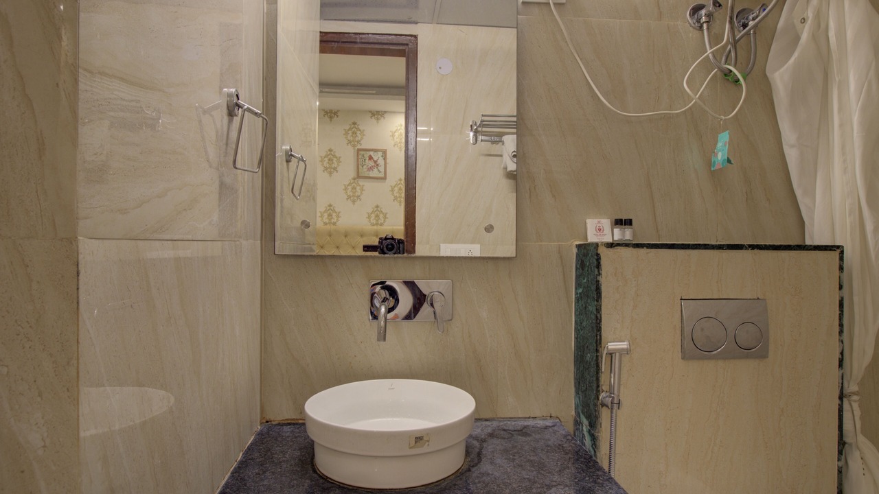 Photo of Bedroom in Mahipalpur