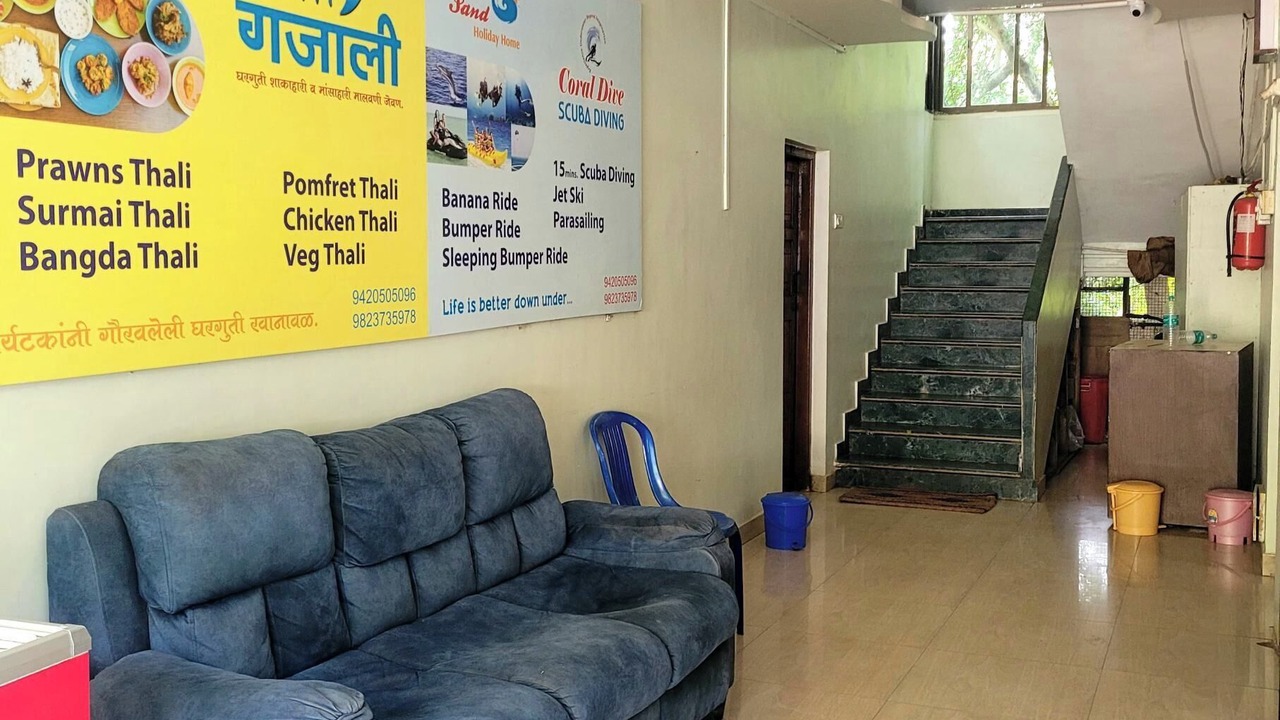 Photo of Livingroom in Devbag